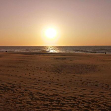 Comfortable Apartment In Oostende With Sea Views 外观 照片